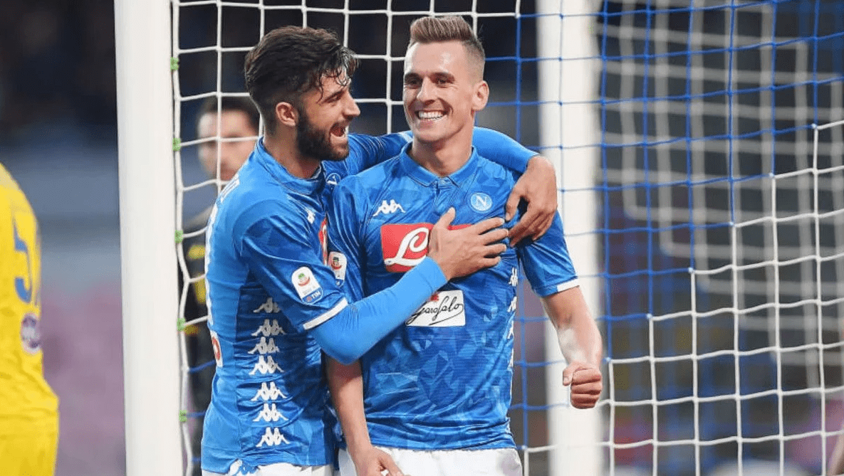 那不勒斯近期比赛中的表现备受瞩目 那不勒斯近期比赛中的表现备受瞩目