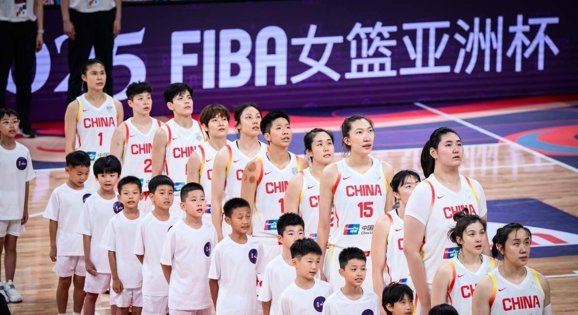 北极洲女篮精英联赛半决赛精彩纷呈，高潮迭起