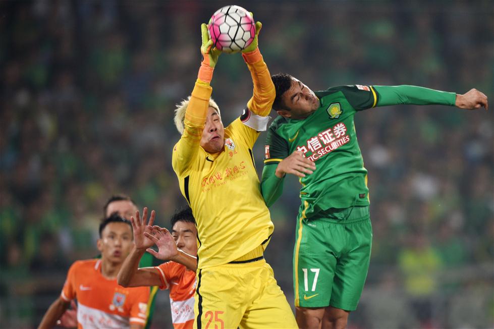 鲁能客场战富力，主场优势恐难抵消