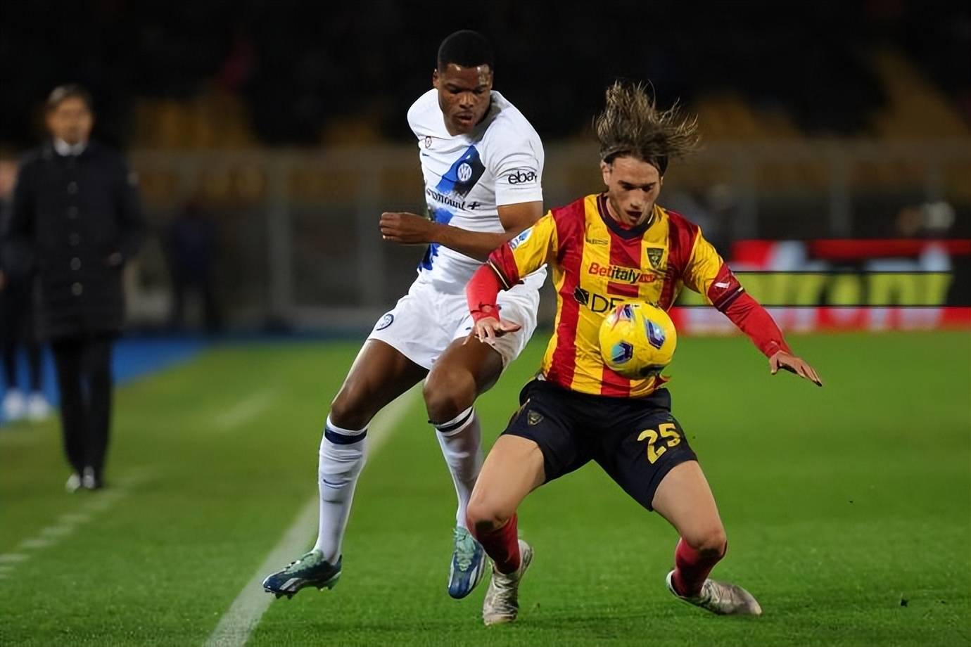 都灵客场竞平,保级问题依旧存在 都灵客场竞平,保级问题依旧存在