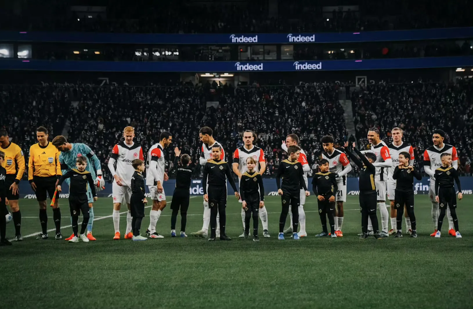 沃尔夫斯堡主场告捷，连胜法兰克福终结