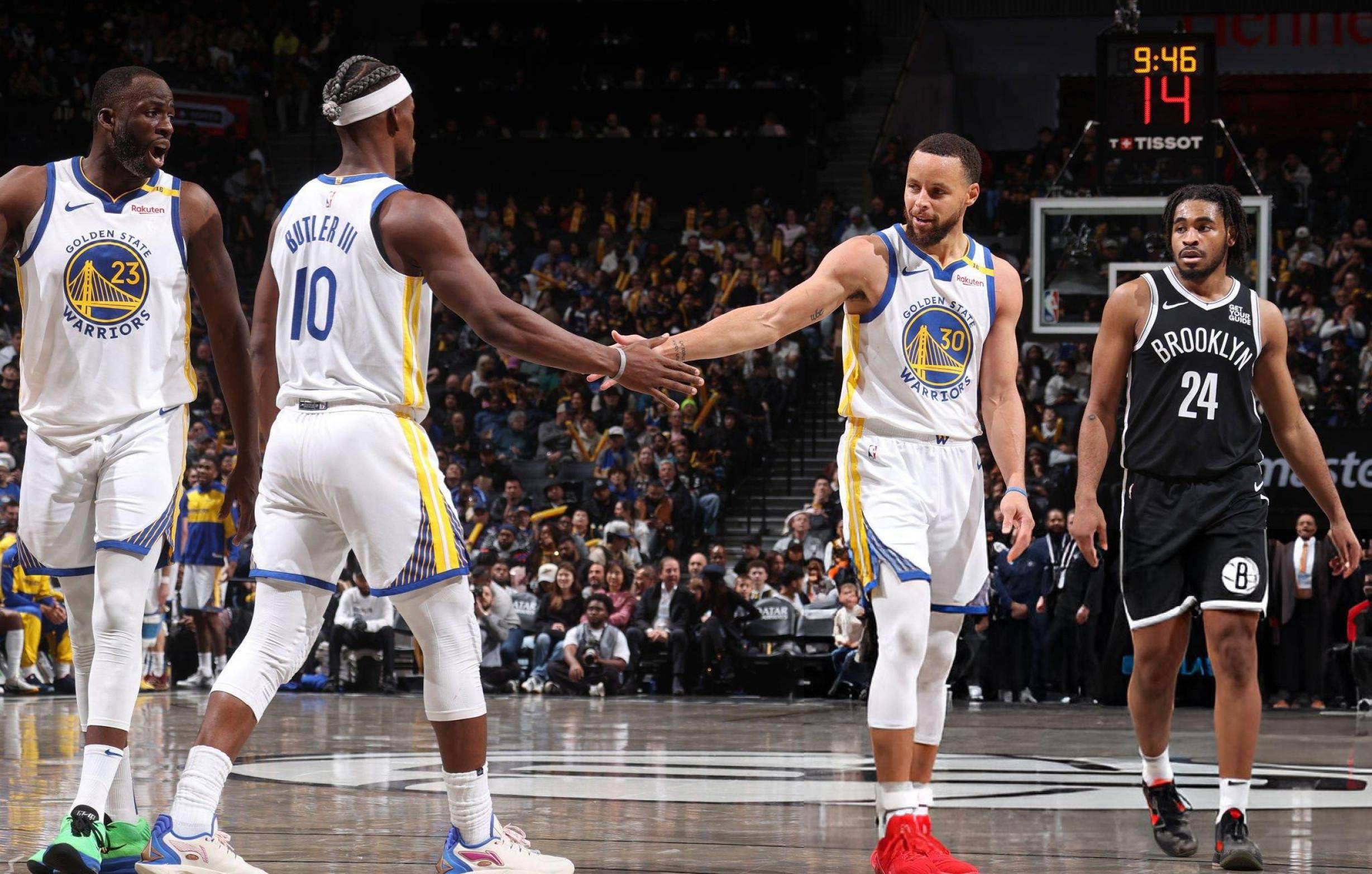 篮网主场战胜勇士,取得六连胜 篮网主场战胜勇士,取得六连胜