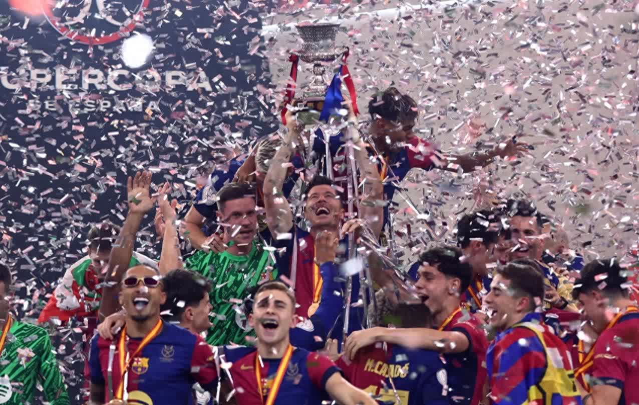 圣埃蒂安主场取得重要胜利，追赶领先者