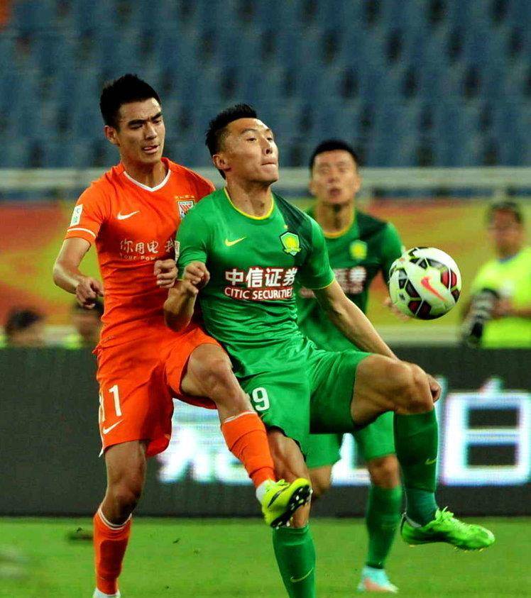 北京国安队遭遇了一场惨败，需要重新调整状态