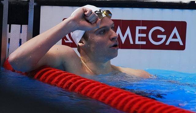 俄罗斯代表团在跳水比赛中包揽奖牌 俄罗斯代表团在跳水比赛中包揽奖牌