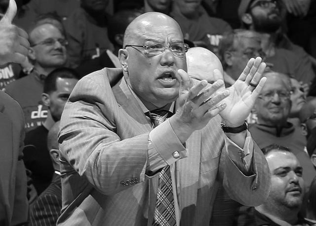 沙尔克04队教练被誉为技术奇才