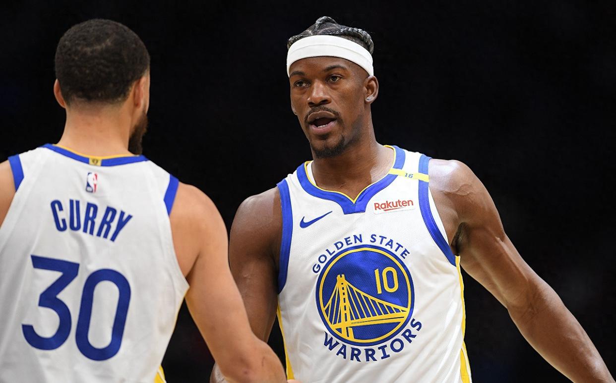 勇士队功亏一篑,在比赛中遗憾失利 勇士队功亏一篑,在比赛中遗憾失利