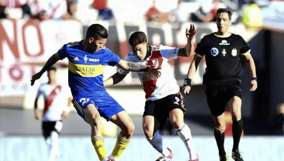 柏林联队连平多特蒙德,保持不败走势 柏林联队连平多特蒙德,保持不败走势