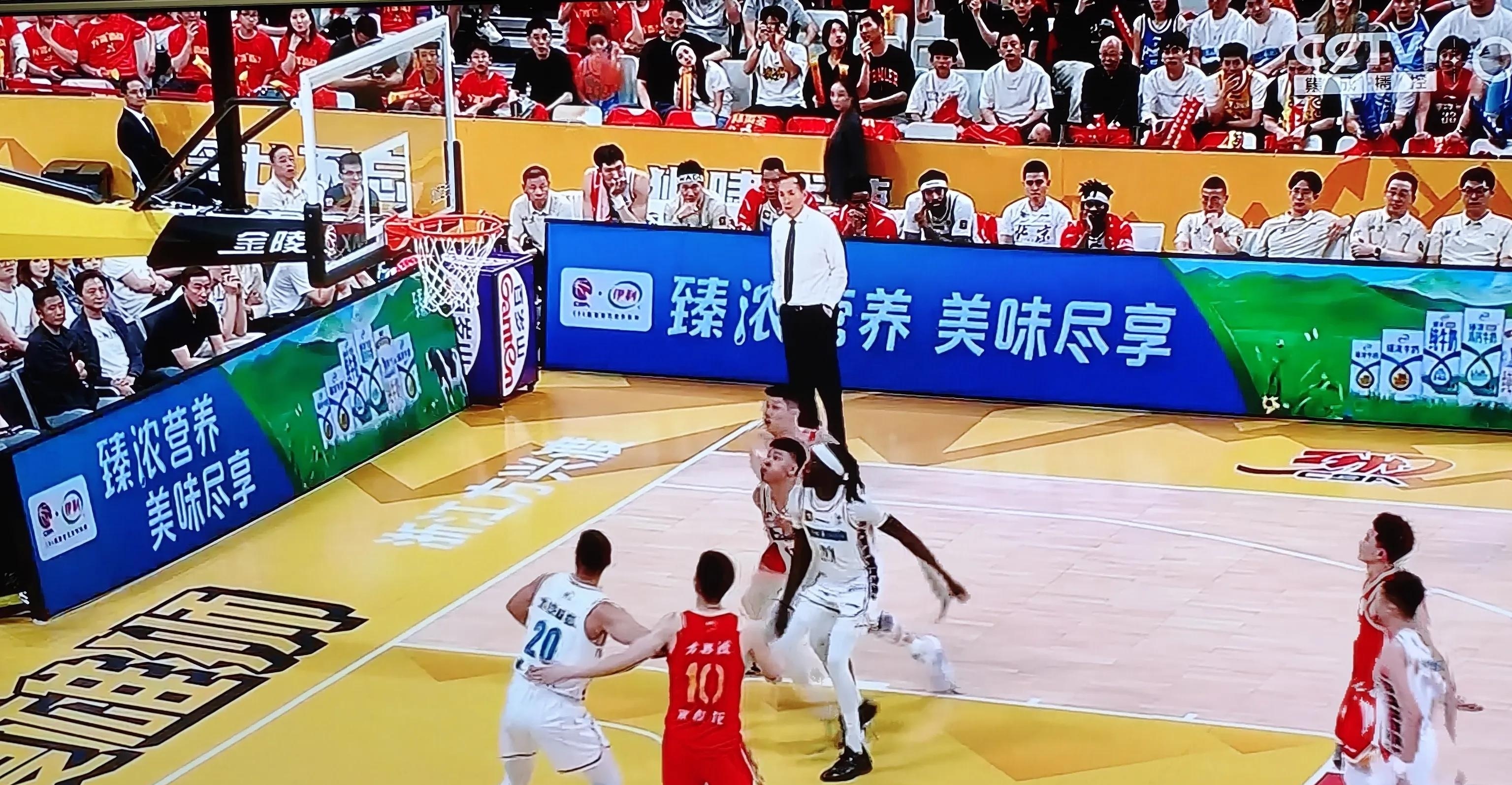 浙江男篮豪取胜利，稳坐东部次席