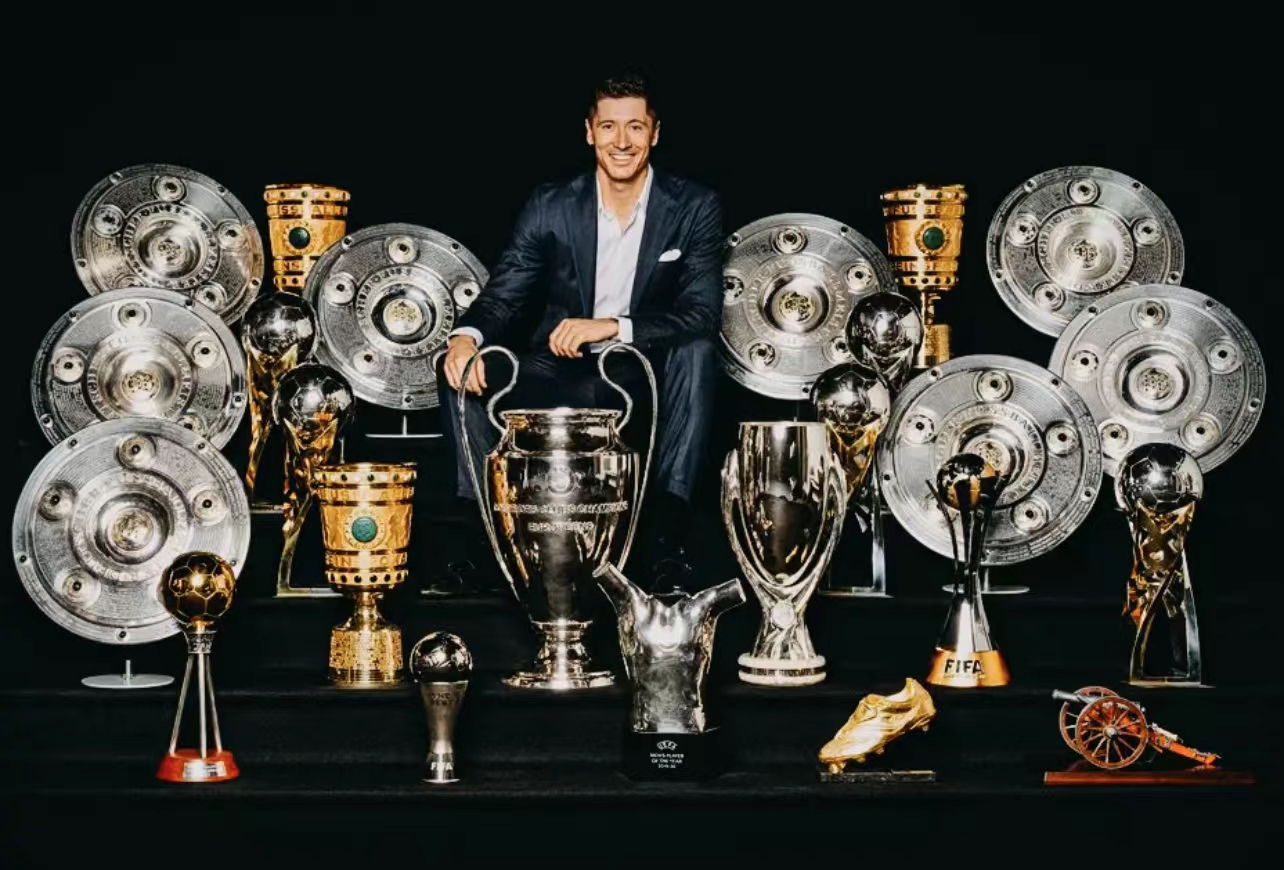 波兰队长莱万多夫斯基率领国家队出战欧洲杯