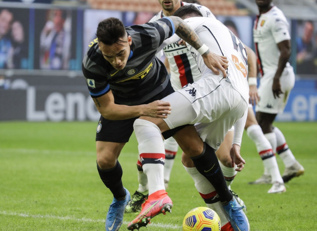 安徽主场取得胜利，全队奋勇拼搏获得成功