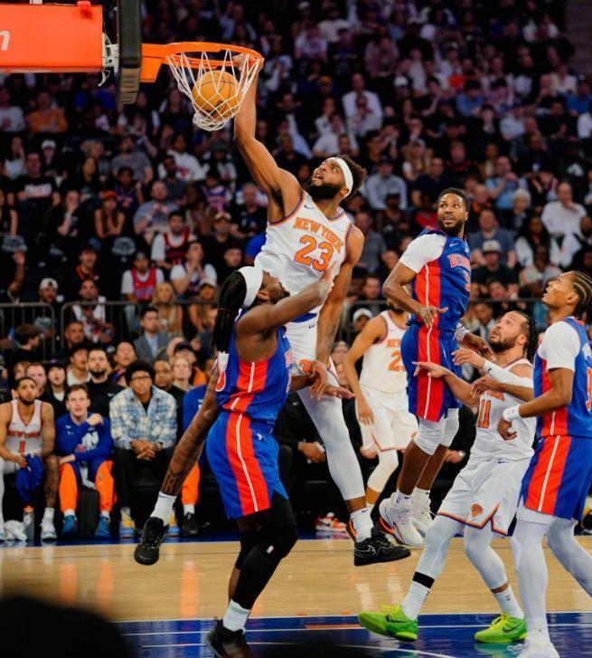 森林狼客场战胜活塞,唐斯砍下30分带队获胜 森林狼客场战胜活塞,唐斯砍下30分带队获胜