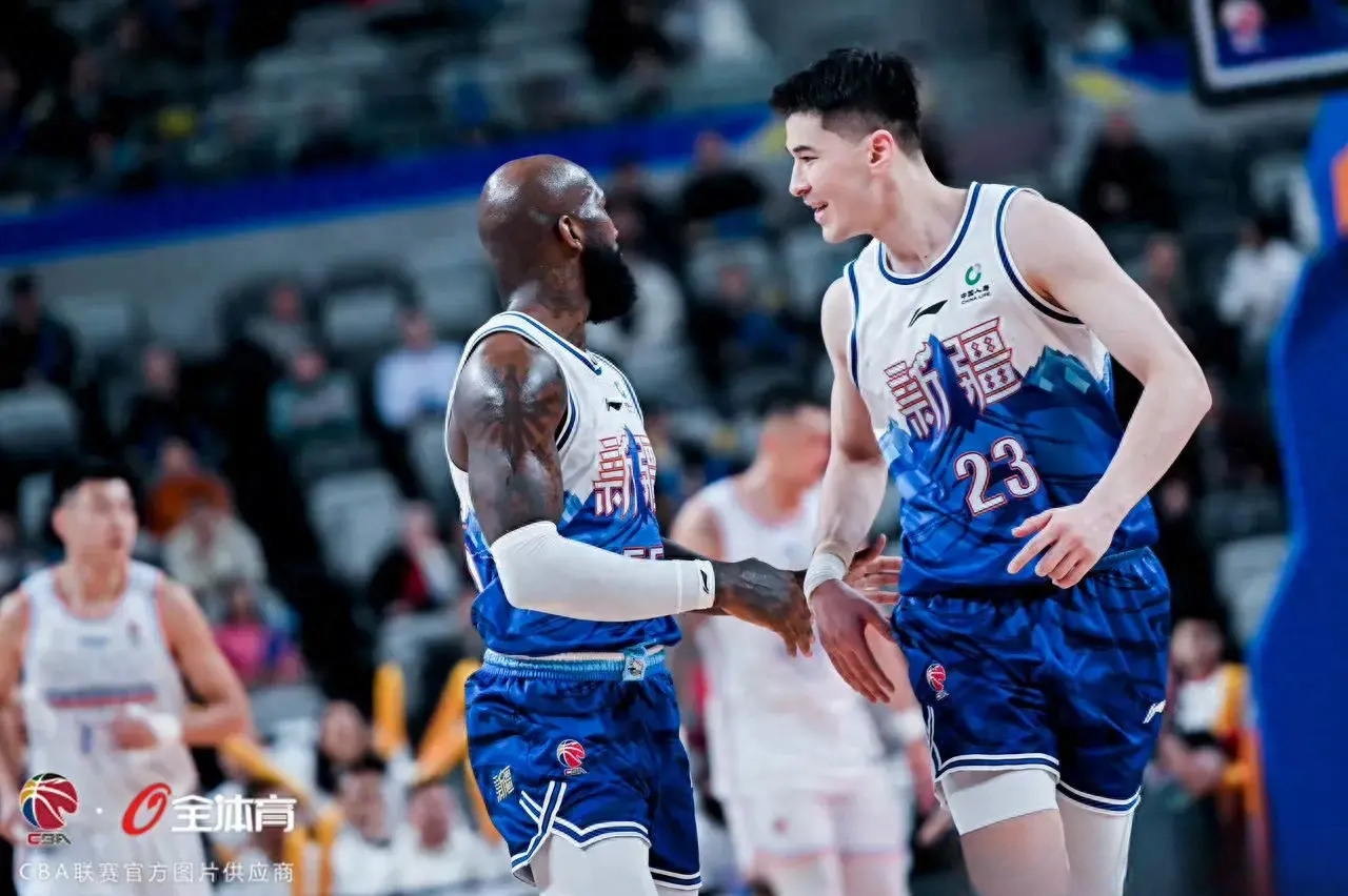 新赛季CBA联赛带来了哪些惊喜？球迷静待揭晓