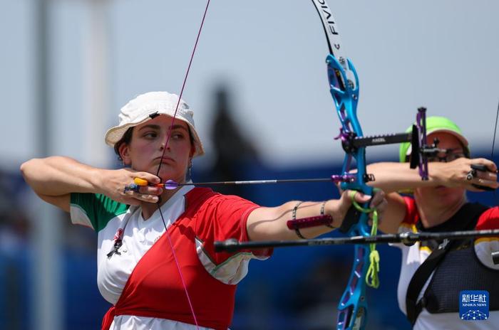 斯洛伐克铁三选手突破极限,夺冠胜利 斯洛伐克铁三选手突破极限,夺冠胜利