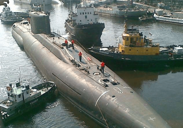 轻舟飘扬:泰国赛艇选手夺冠背后艰辛不易 轻舟飘扬:泰国赛艇选手夺冠背后艰辛不易