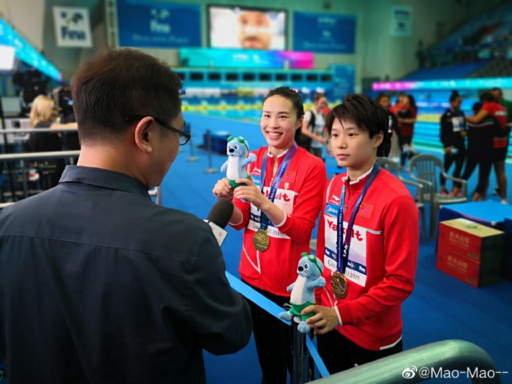 轻舟飘扬:泰国赛艇选手夺冠背后艰辛不易 轻舟飘扬:泰国赛艇选手夺冠背后艰辛不易