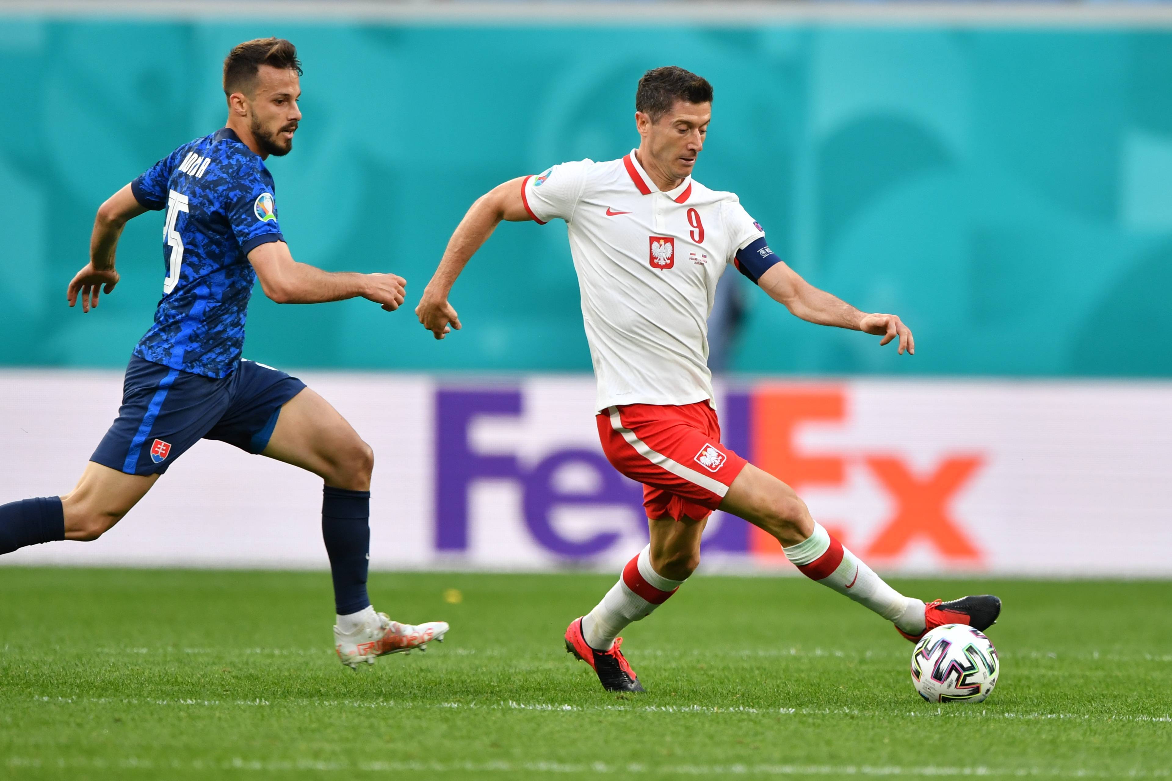 瑞士队大获全胜,欧预赛前景一片大好 瑞士队大获全胜,欧预赛前景一片大好