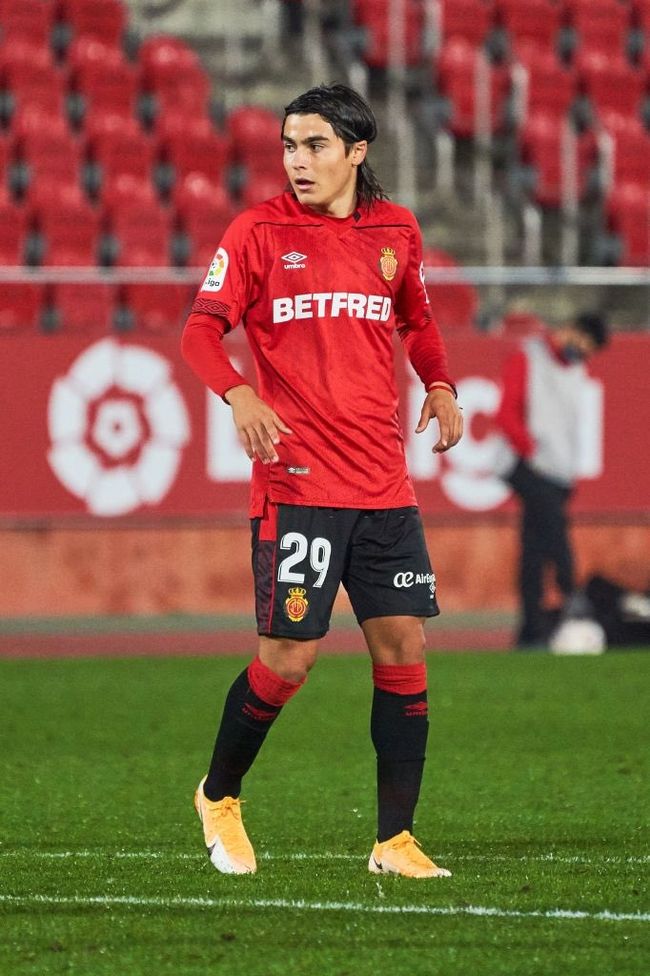 马洛卡新秀连续进球成为焦点