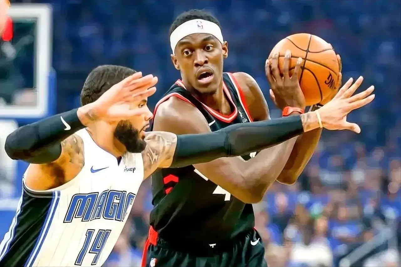 猛龙队交易后获得新援,球队战斗力受到提升 猛龙队交易后获得新援,球队战斗力受到提升