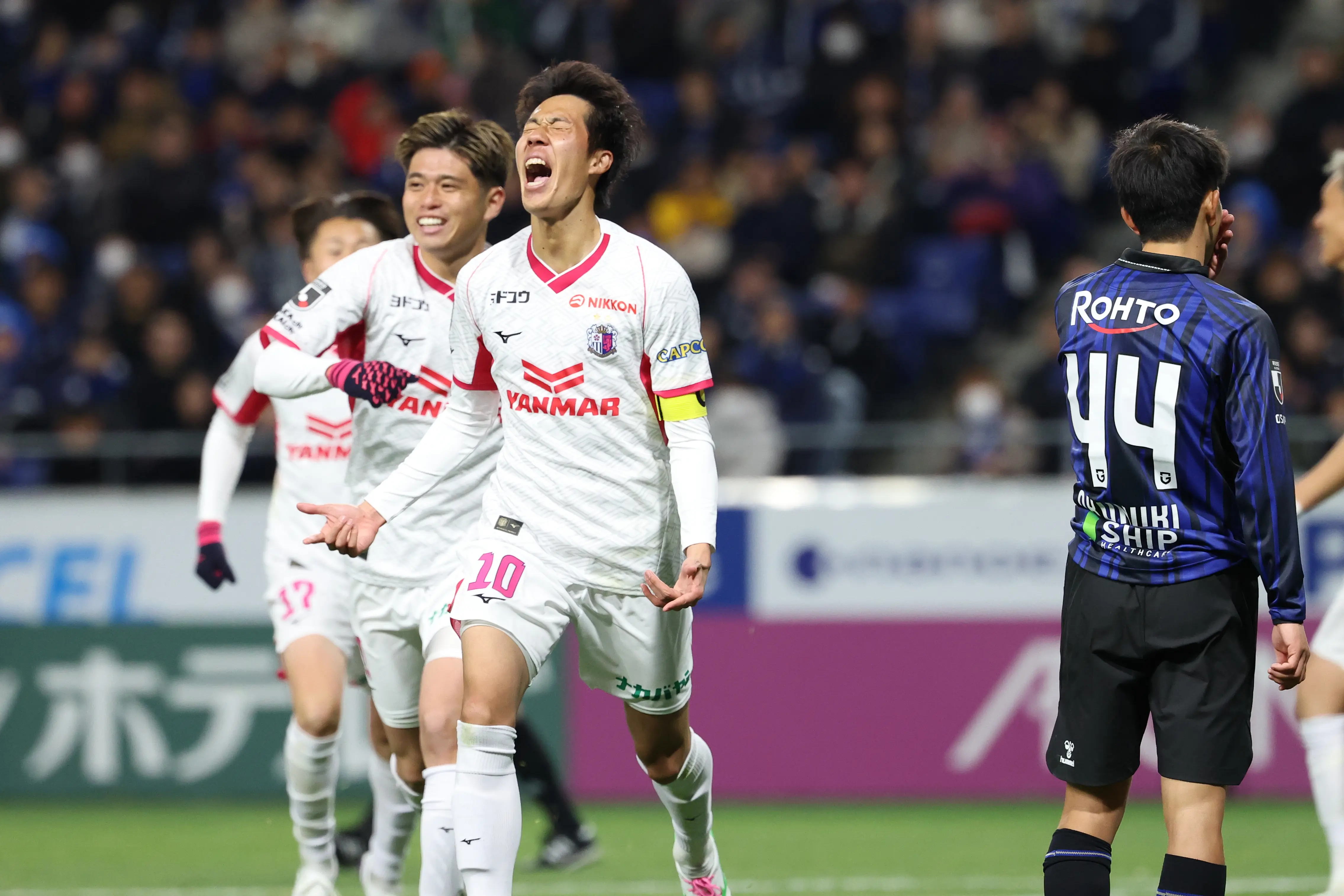 首尔FC与大阪樱花的胜负之争 首尔FC与大阪樱花的胜负之争