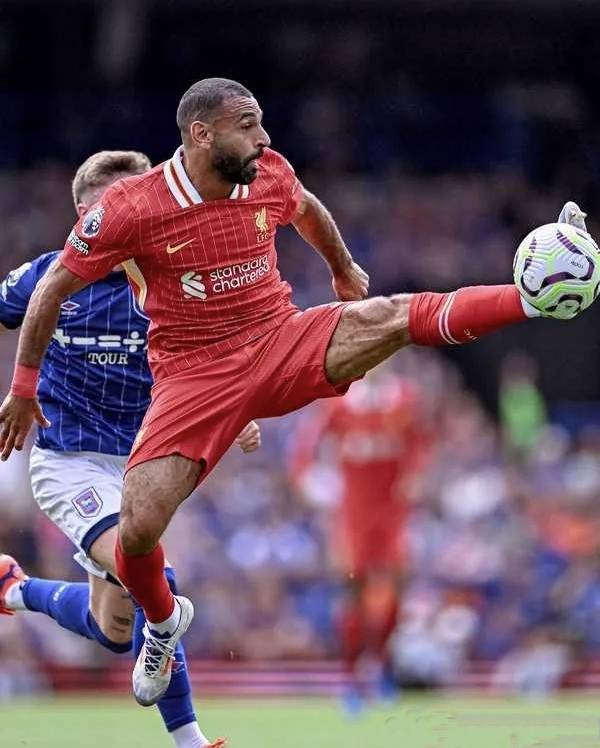 利物浦新星崭露头角，破门得分助球队取胜，成为关键人物