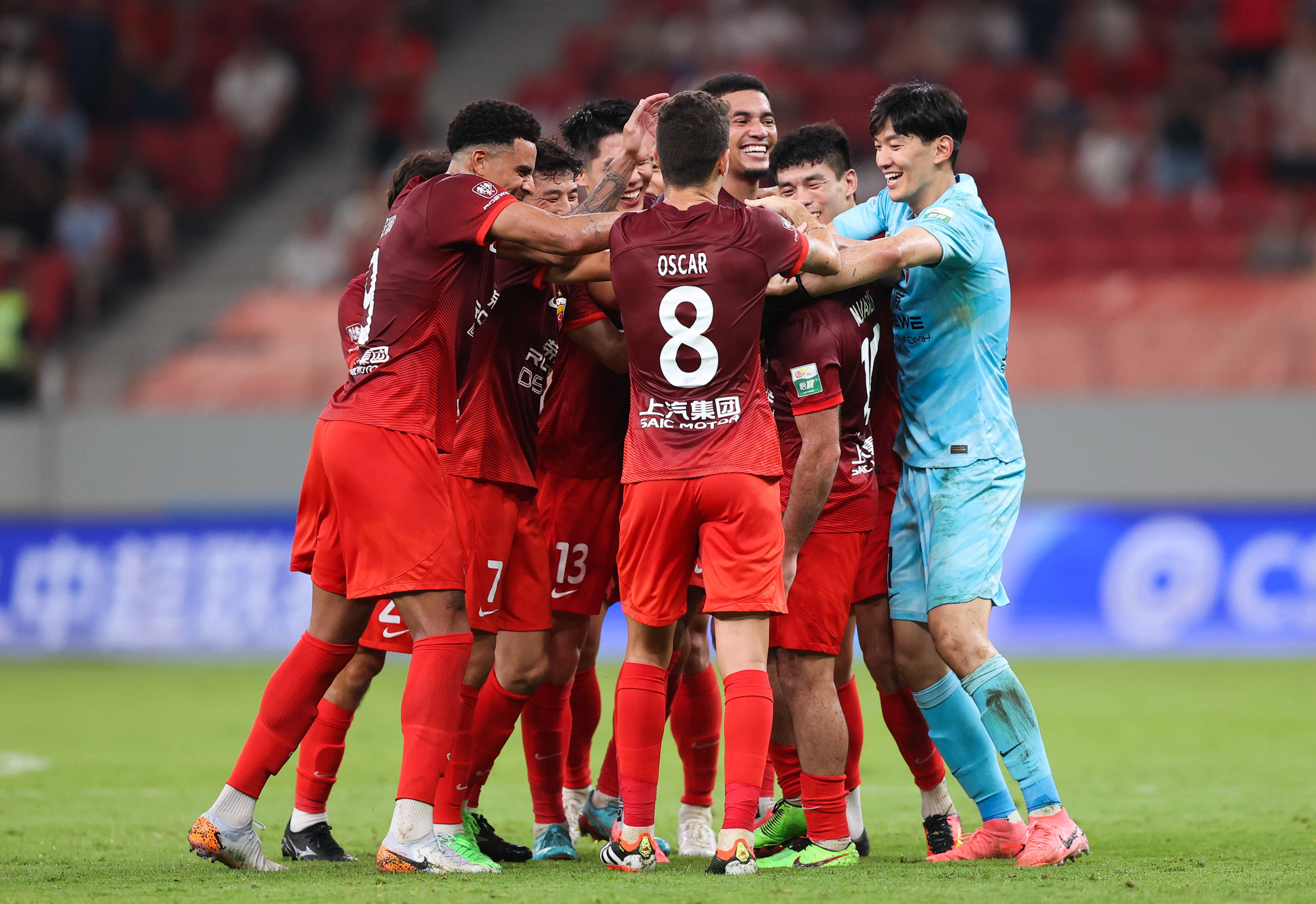 中超联赛:纷争不断的足球战场 中超联赛:纷争不断的足球战场