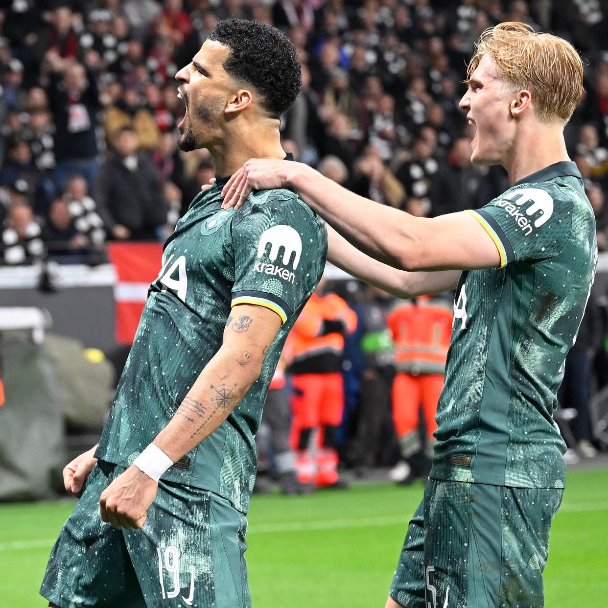 巴萨客场大胜,托特纳姆热刺连败 巴萨客场大胜,托特纳姆热刺连败