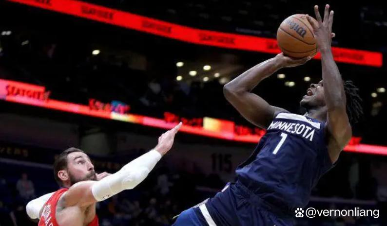 开拓者主场力克森林狼，保持主场不败