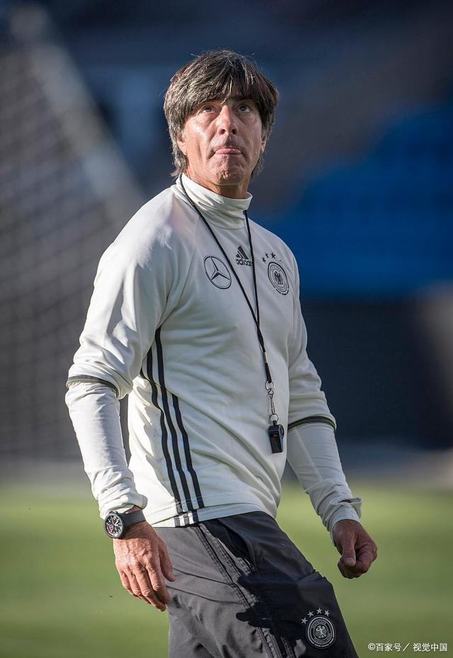 德国惨遭波黑逼平,小组前景蒙上阴影 德国惨遭波黑逼平,小组前景蒙上阴影