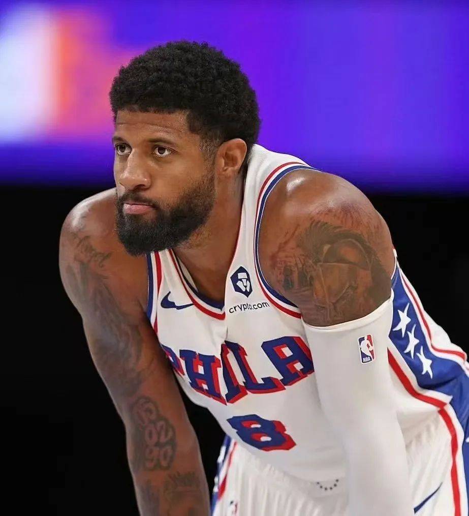 76人队内斗争愈演愈烈,教练组需调停 76人队内斗争愈演愈烈,教练组需调停