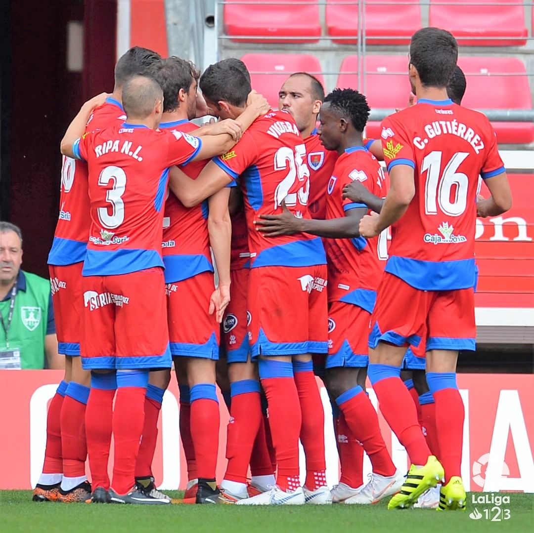 努曼西亚队客场逆袭,错失领头羊座位 努曼西亚队客场逆袭,错失领头羊座位