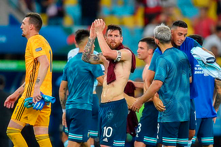 威廉希尔中文站-两支传统劲旅交手，红蓝之争再掀波澜