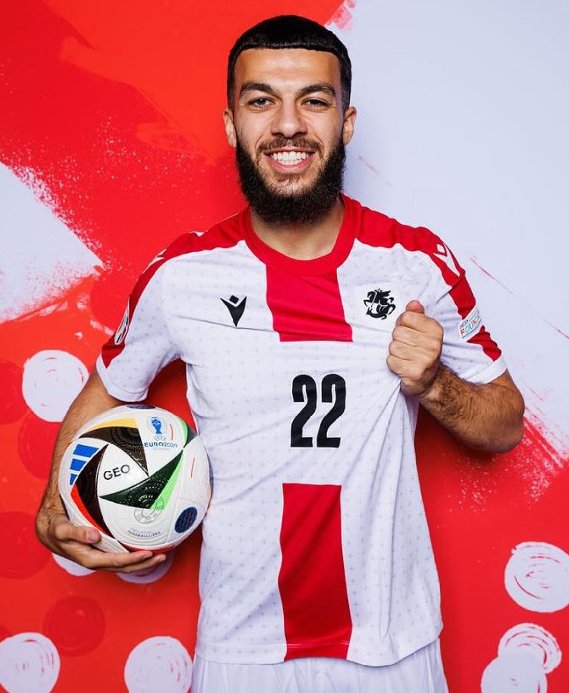 海阔天空！欧预赛选手大胆发挥