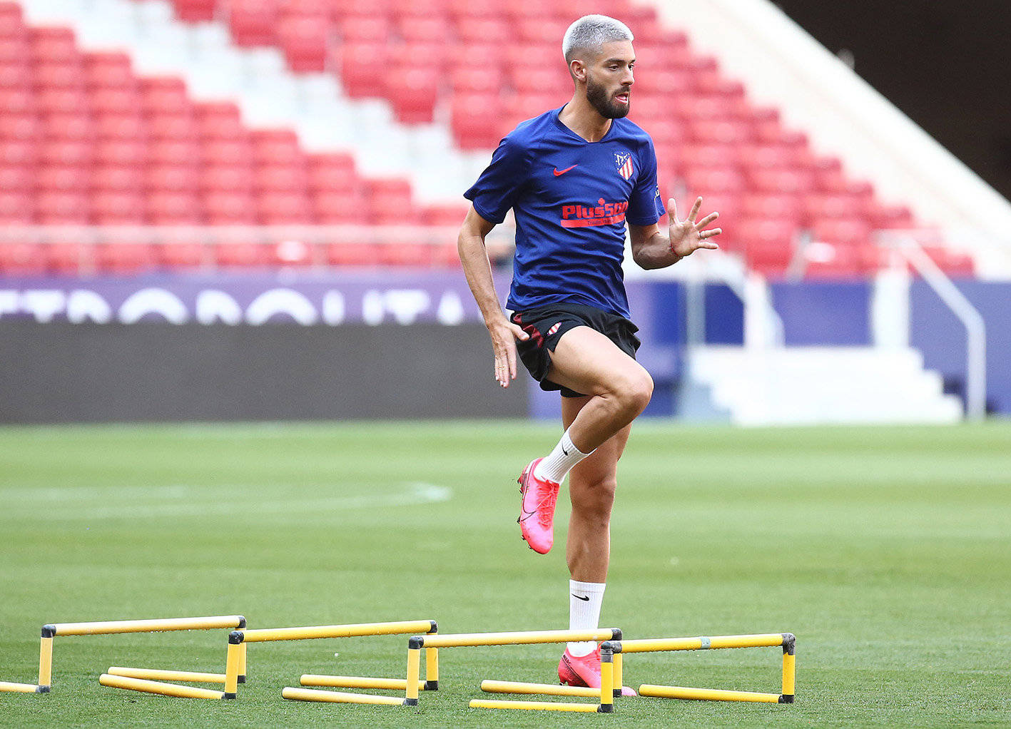 竞技状态最佳的球员备战终极对决 竞技状态最佳的球员备战终极对决