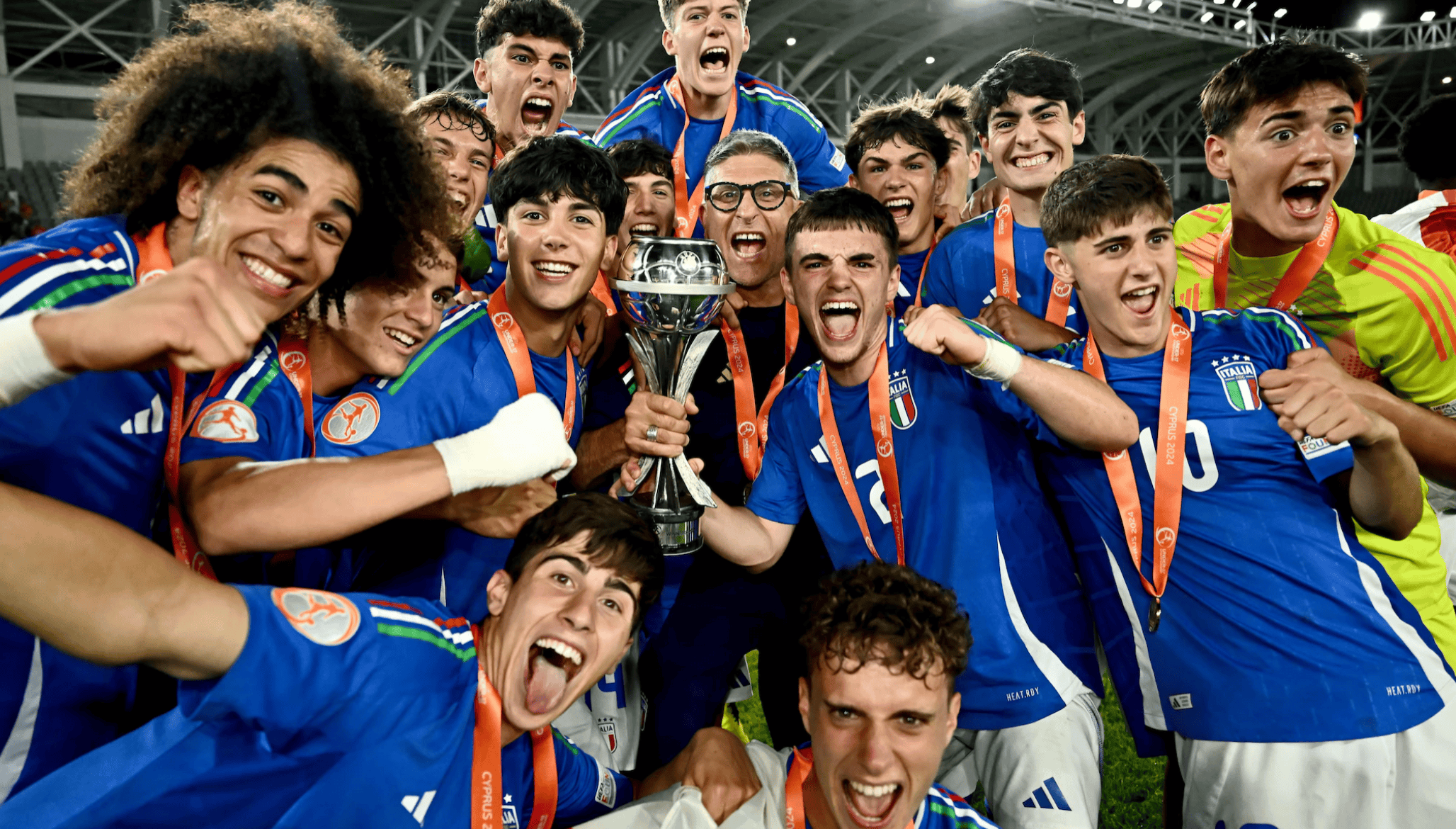 欧洲足球精彩纷呈:球队实力互相较量 欧洲足球精彩纷呈:球队实力互相较量