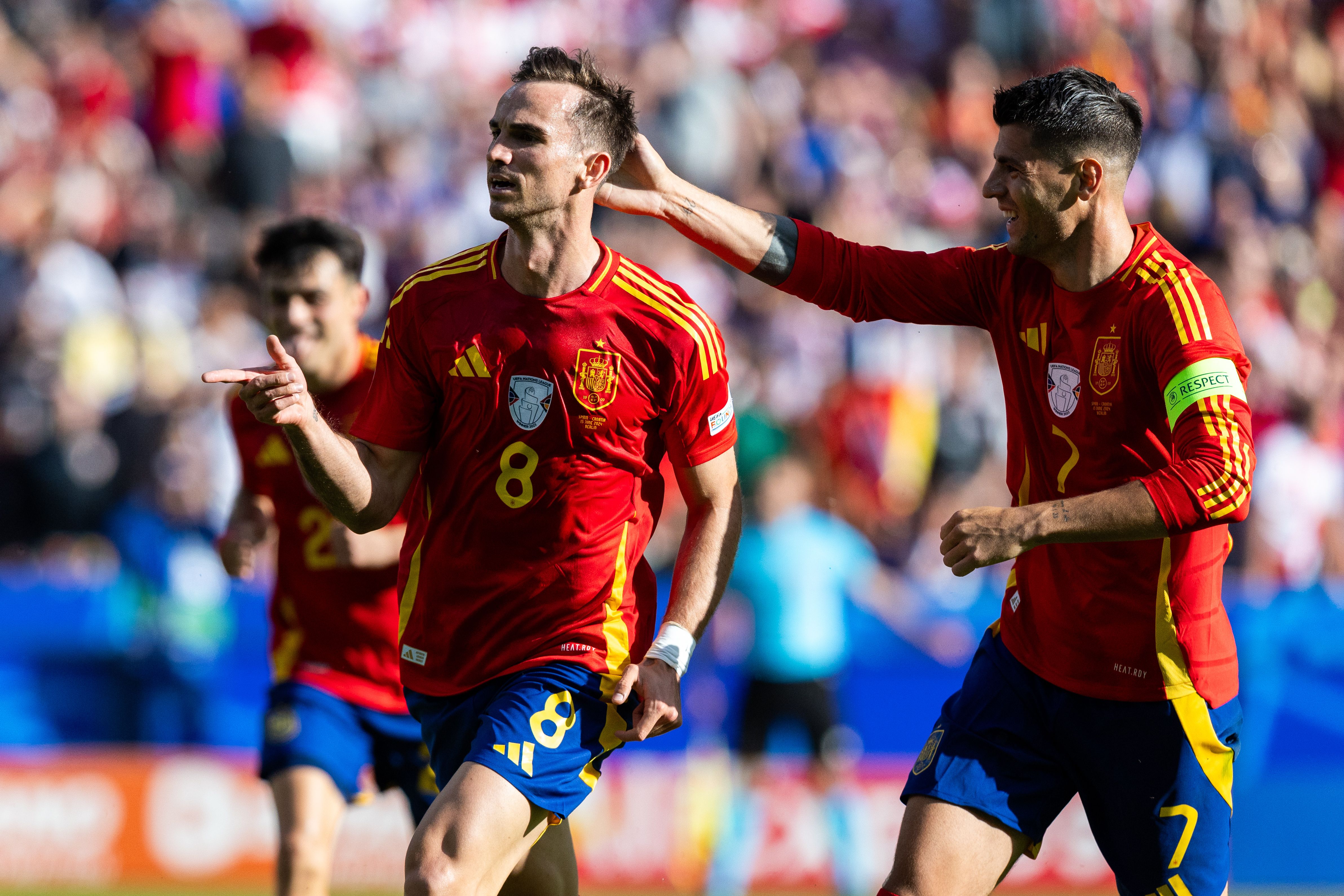 威廉希尔官网-西班牙水球队在团体比赛中打出精彩攻势