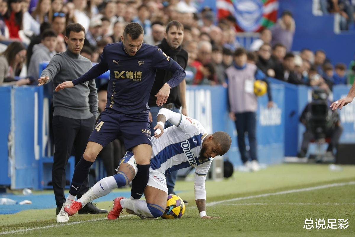 英国威廉希尔-阿拉维斯主场逼平赫塔菲，难分胜负