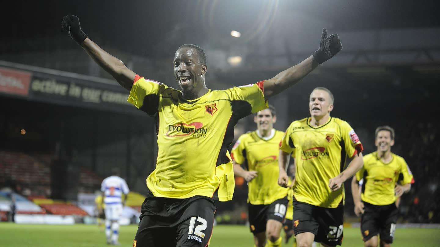 沃特福德买断英超射手,球队蓄力冲刺;球迷欣喜 沃特福德买断英超射手,球队蓄力冲刺;球迷欣喜