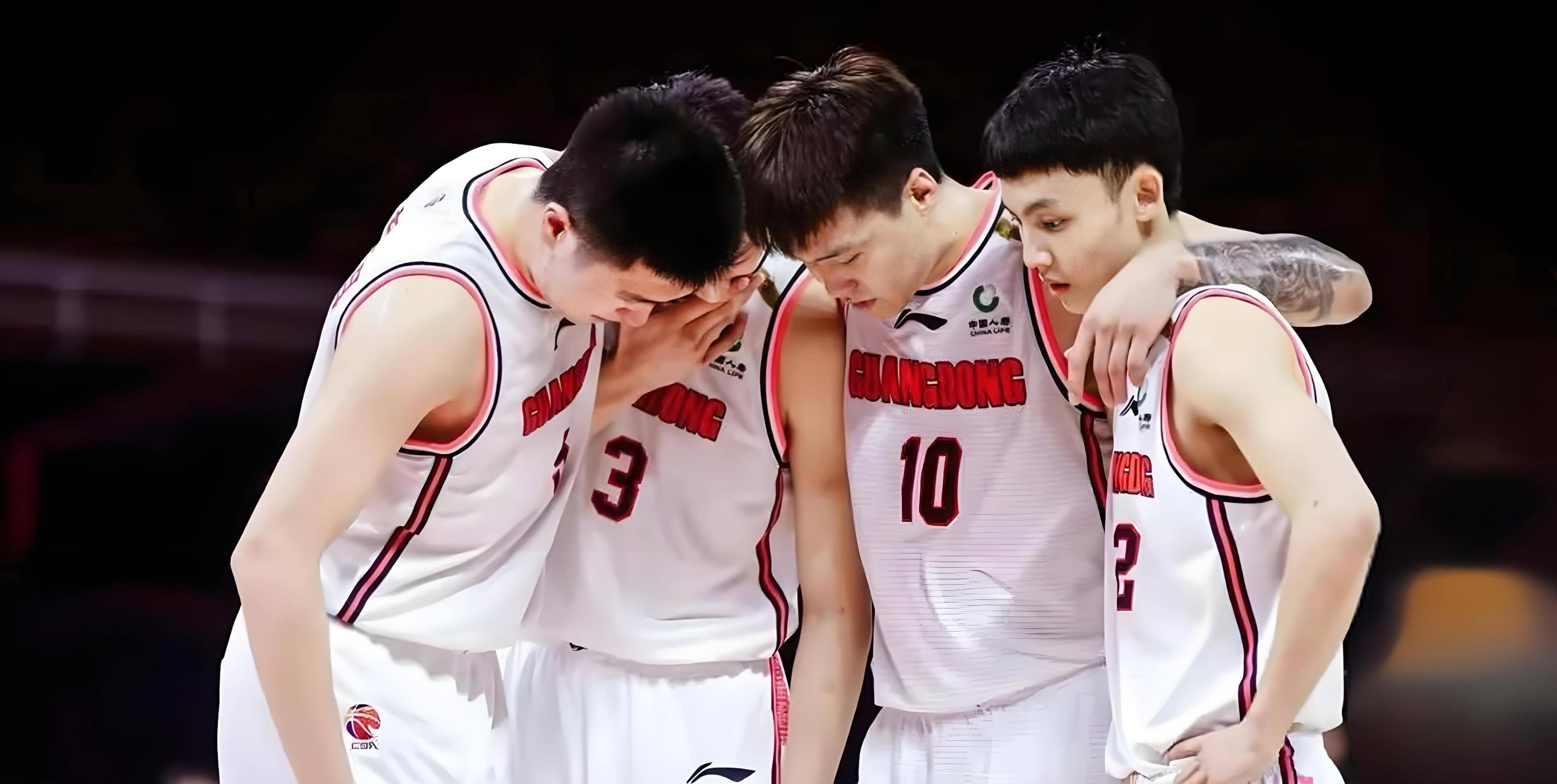 新援表现出色,助球队实现连胜 新援表现出色,助球队实现连胜