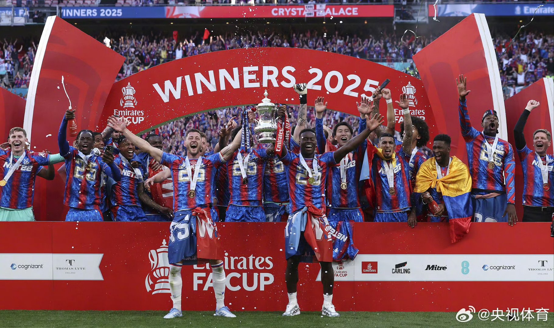 威廉希尔中文站-曼联客场一胜，积极备战欧冠