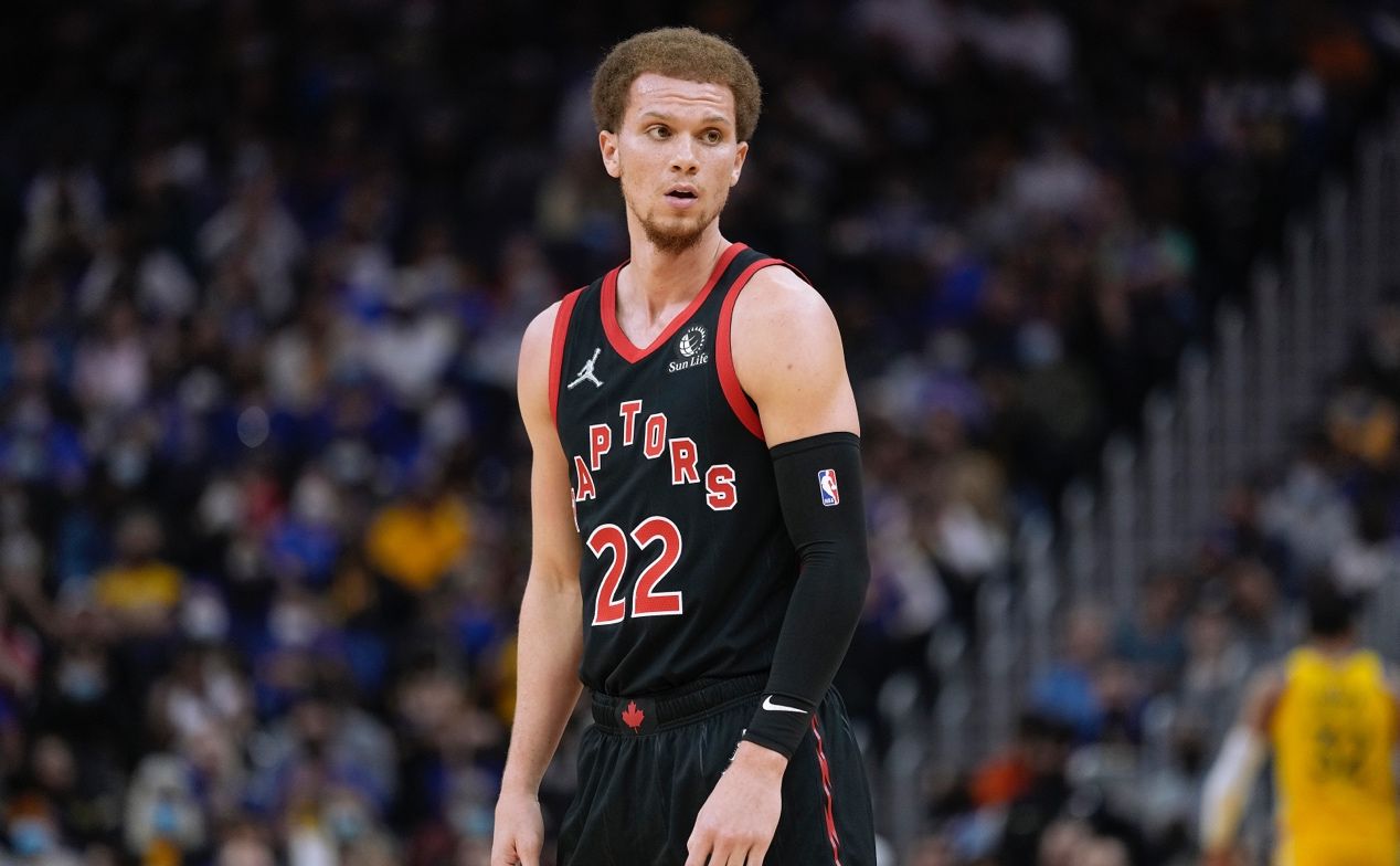 小猛龙小里弗斯表现超神，先发退役获赞