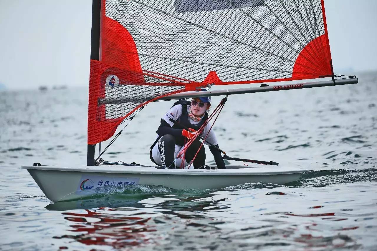 墨西哥帆船选手获奖,赢得掌声 墨西哥帆船选手获奖,赢得掌声