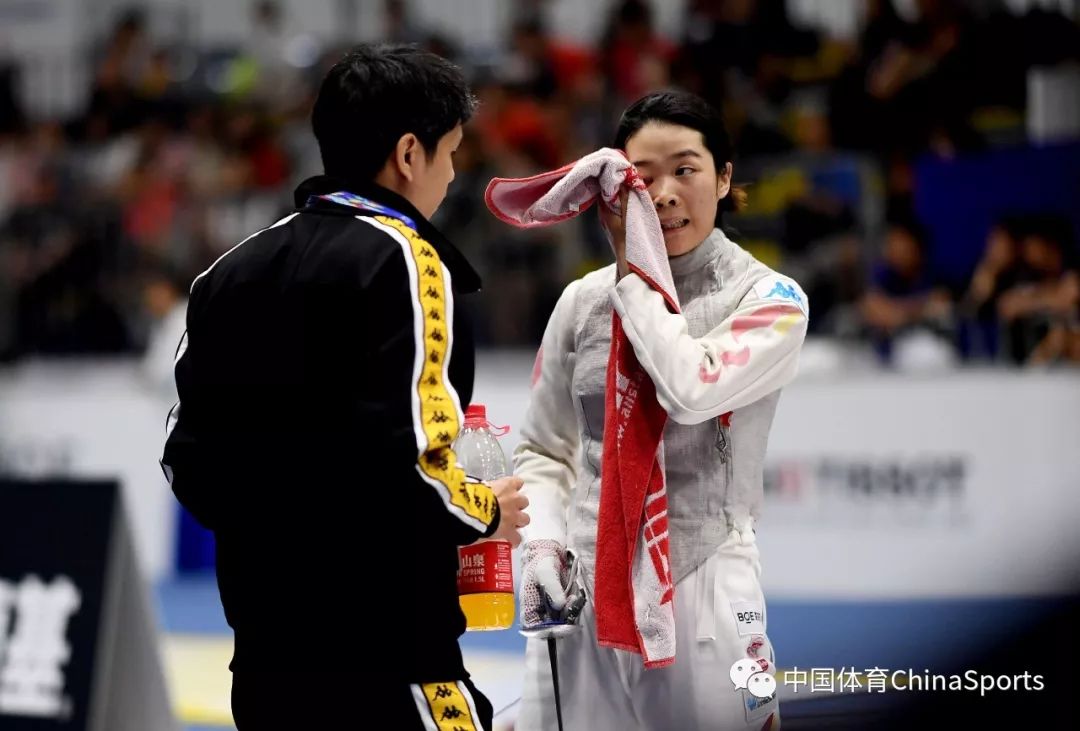 威廉希尔app-委内瑞拉队在击剑比赛中取得辉煌战绩