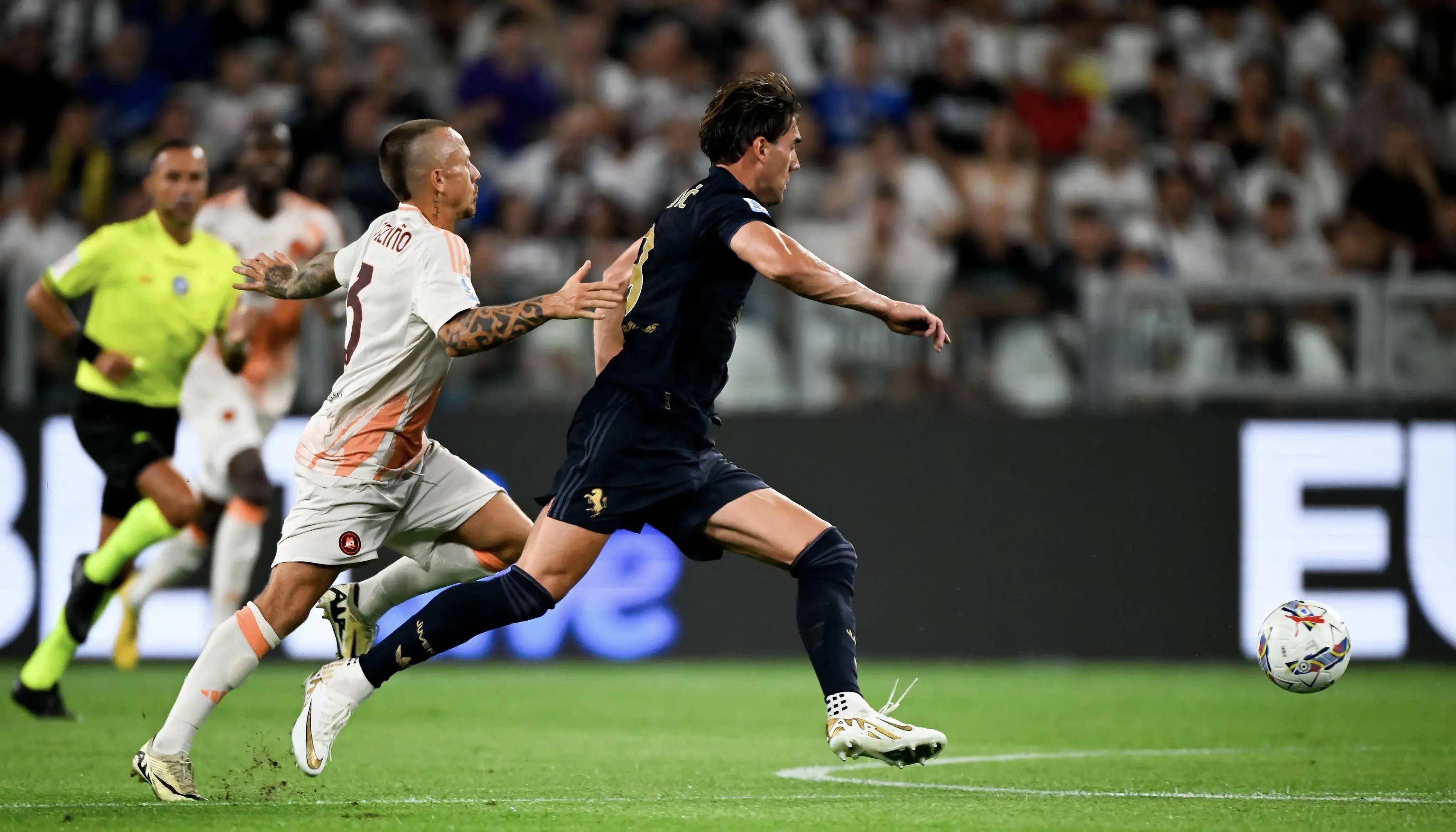 乌迪内斯保持不败纪录,积分持续攀升 乌迪内斯保持不败纪录,积分持续攀升