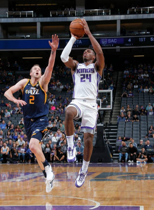 率先垂范西亚球队技压全场称霸