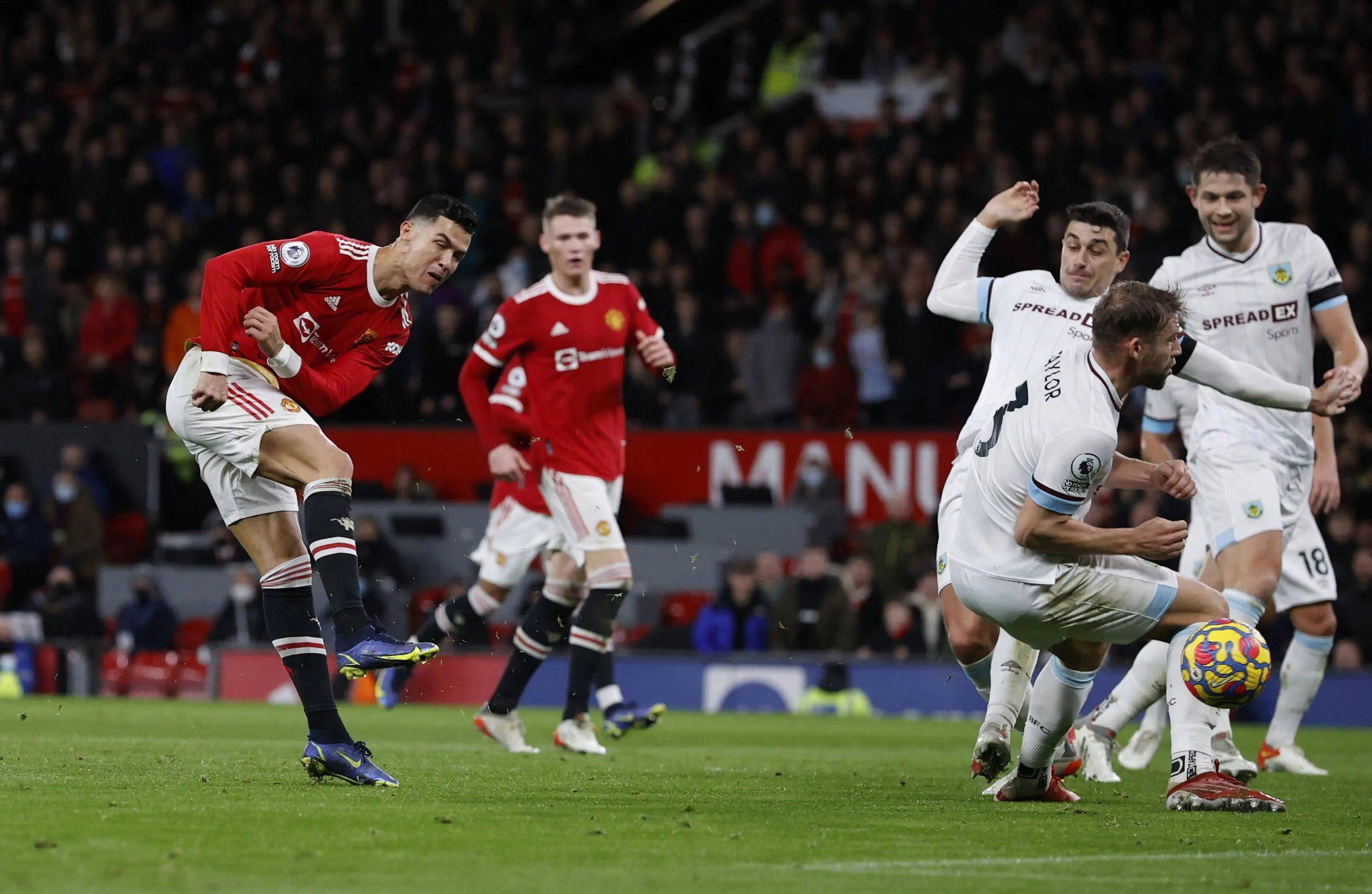 高光时刻,曼联客场完胜维拉 高光时刻,曼联客场完胜维拉