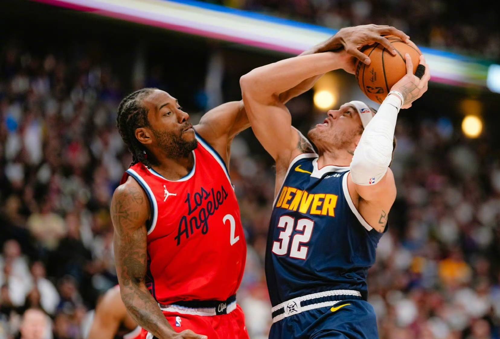 威廉希尔中文站-快船不敌骑士，小托马斯24分